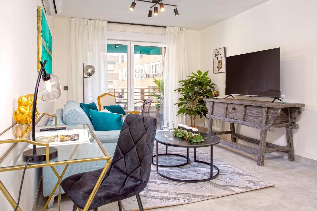 Genteel Home San Jose Granada Bagian luar foto